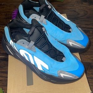 Worn a few times come get them.